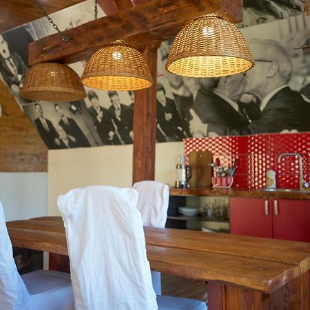 Salo I Mandry Apartment Рахив Екстериор снимка